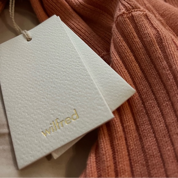 Aritzia Wilfred Plunge Front Cardigan - Picture 4 of 4